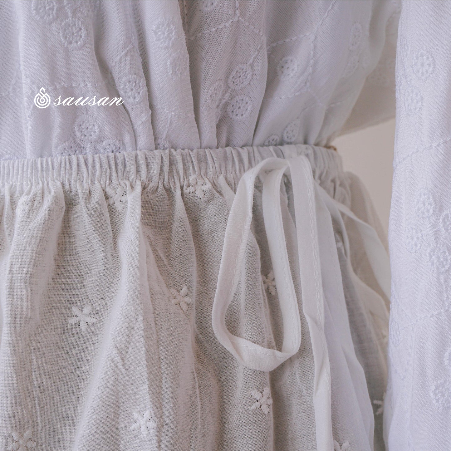 Aria lace skirt layered
