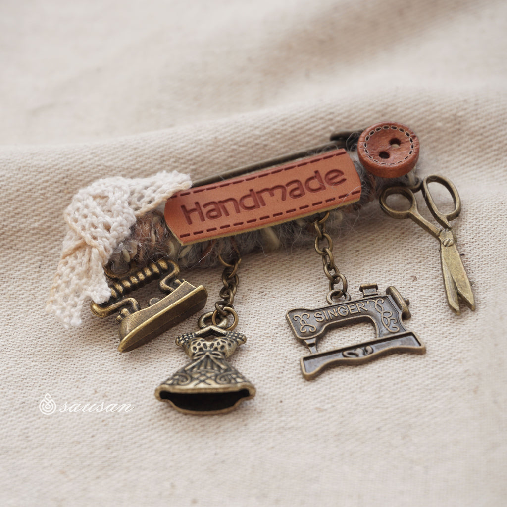 Sewing Machine Brooch Pin