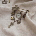 Wonderland Brooch Pin