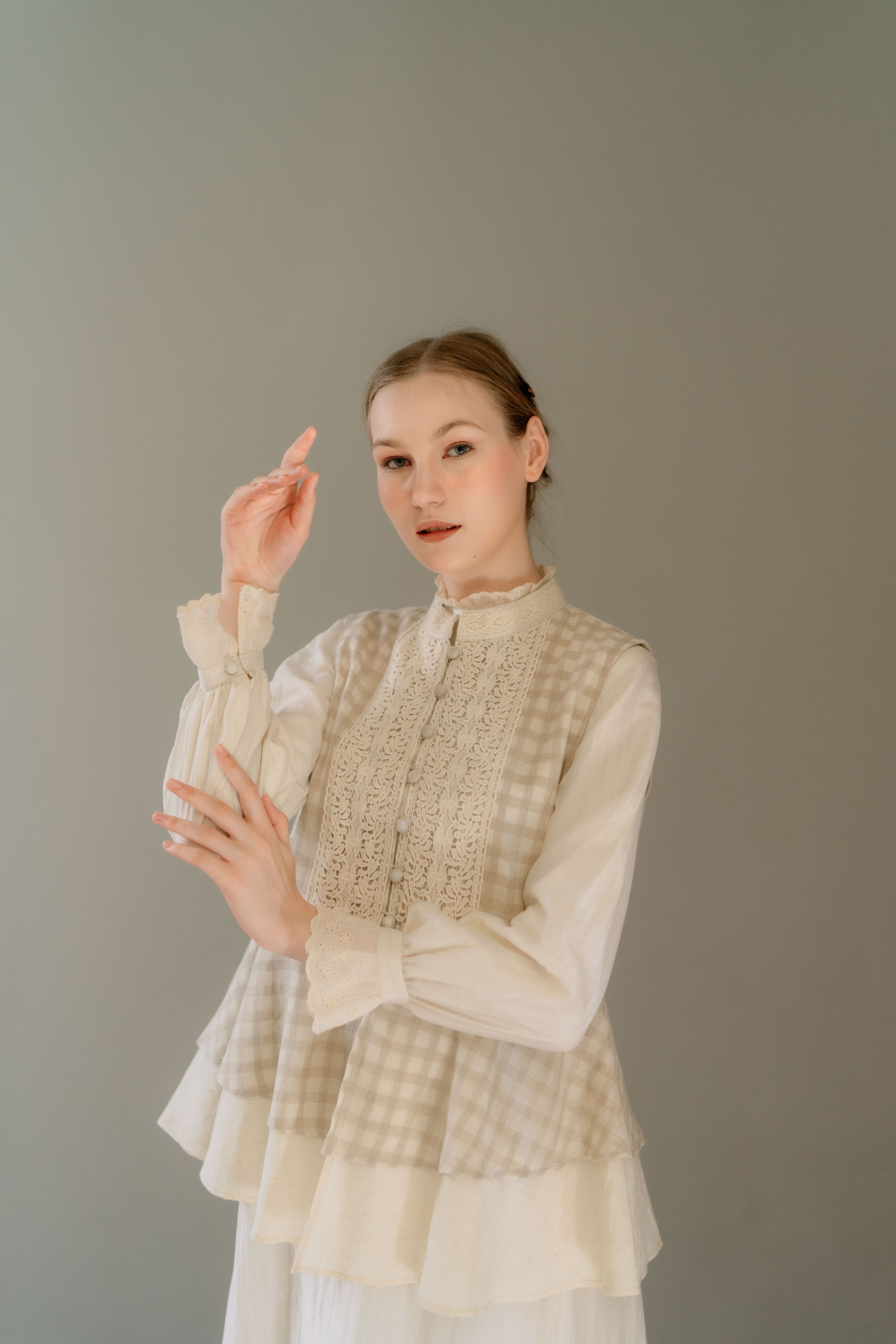 Sephia  - Camili Vest