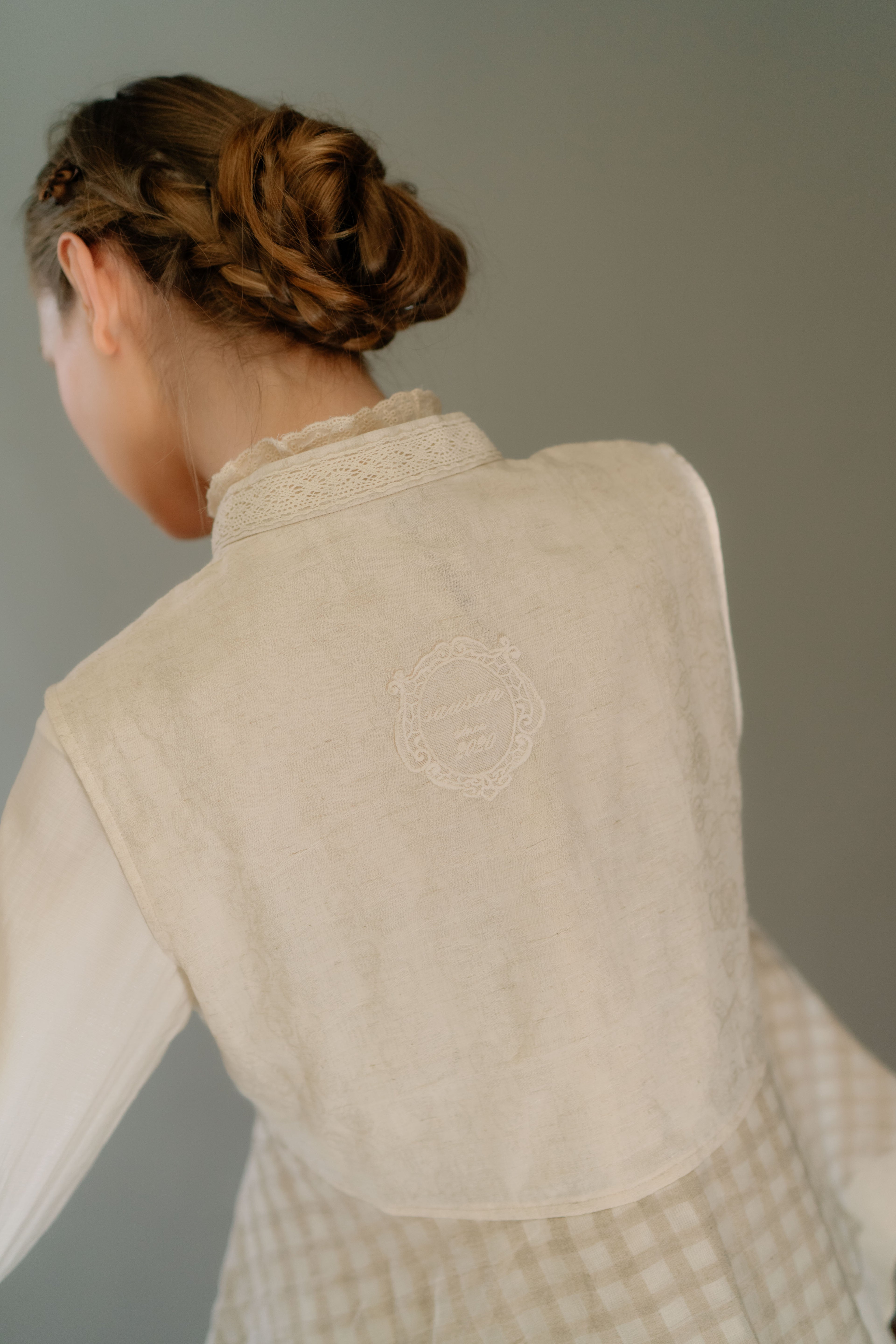 Sephia  - Camili Vest