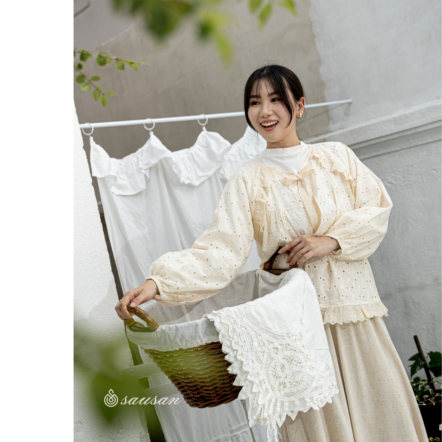 Lune Belle - Jossie Outer