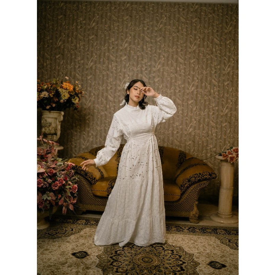 Ivory - Ivelle Dress