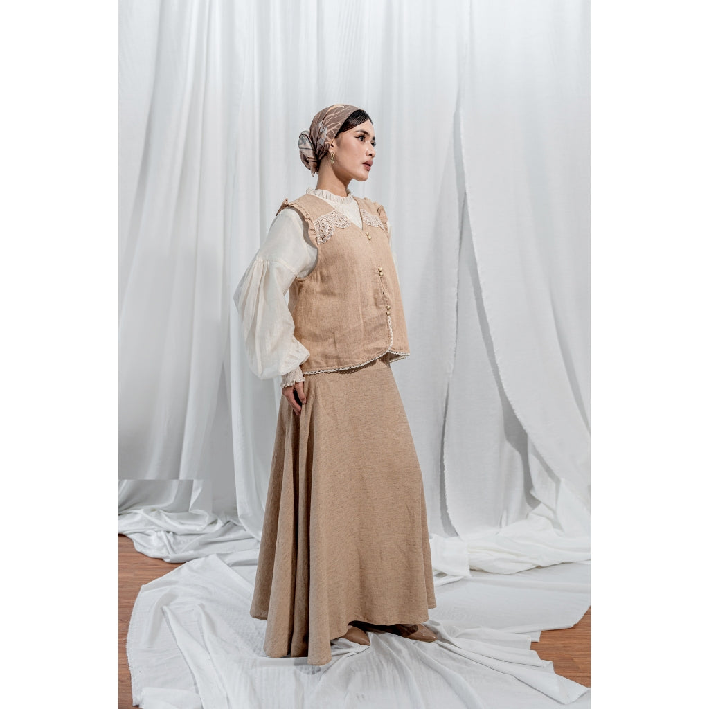ETERNAL GRACE VALLERY VEST - VEST PREMIUM