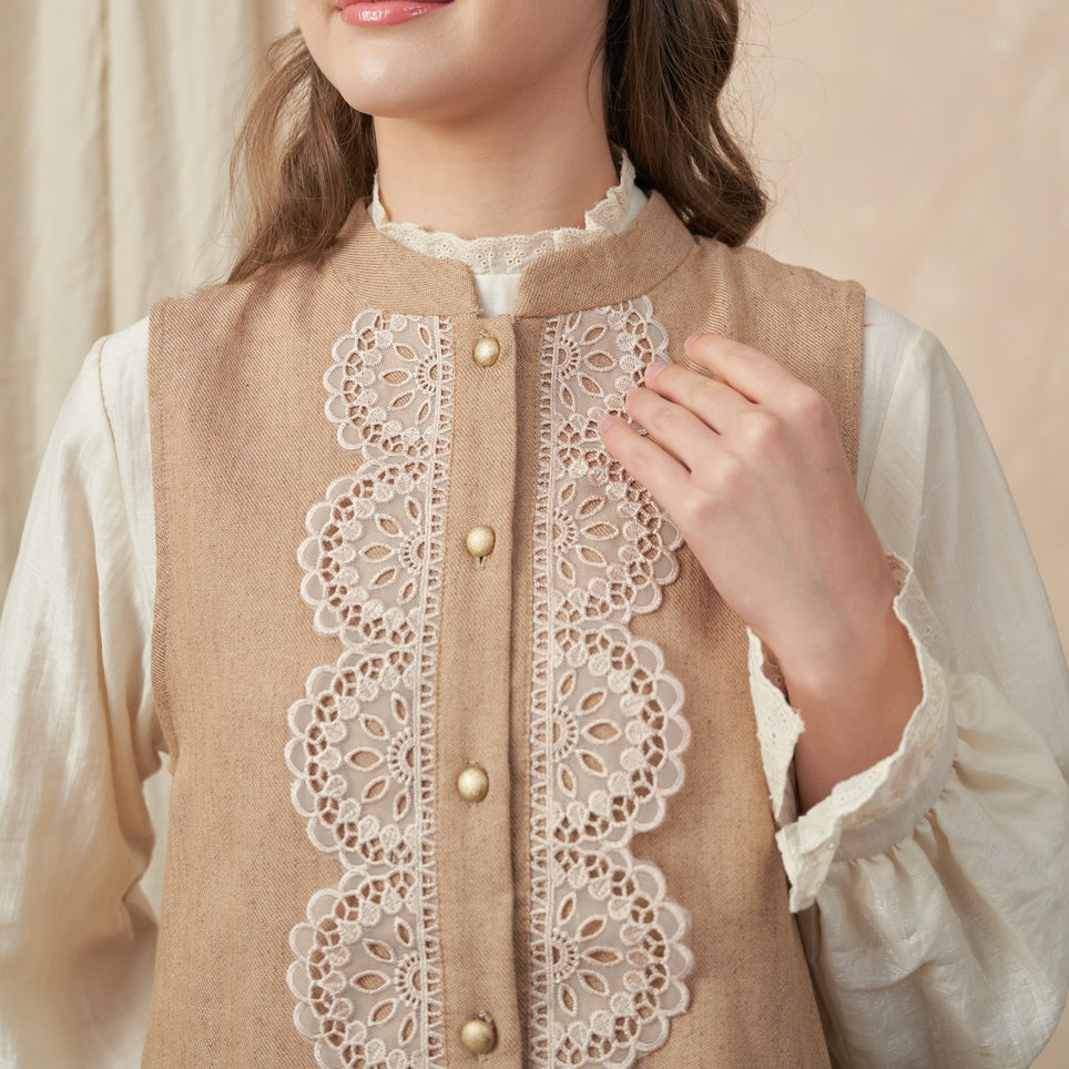 ETERNAL GRACE VALLEY VEST - VEST PREMIUM